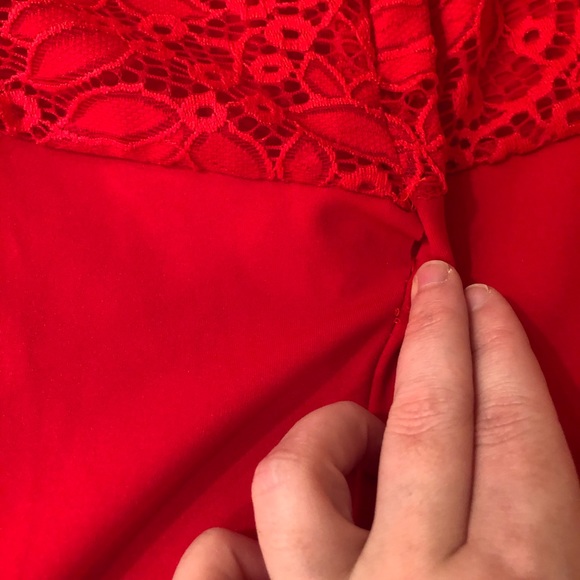 Red long sleeve high neck bodycon dress - Picture 2 of 4